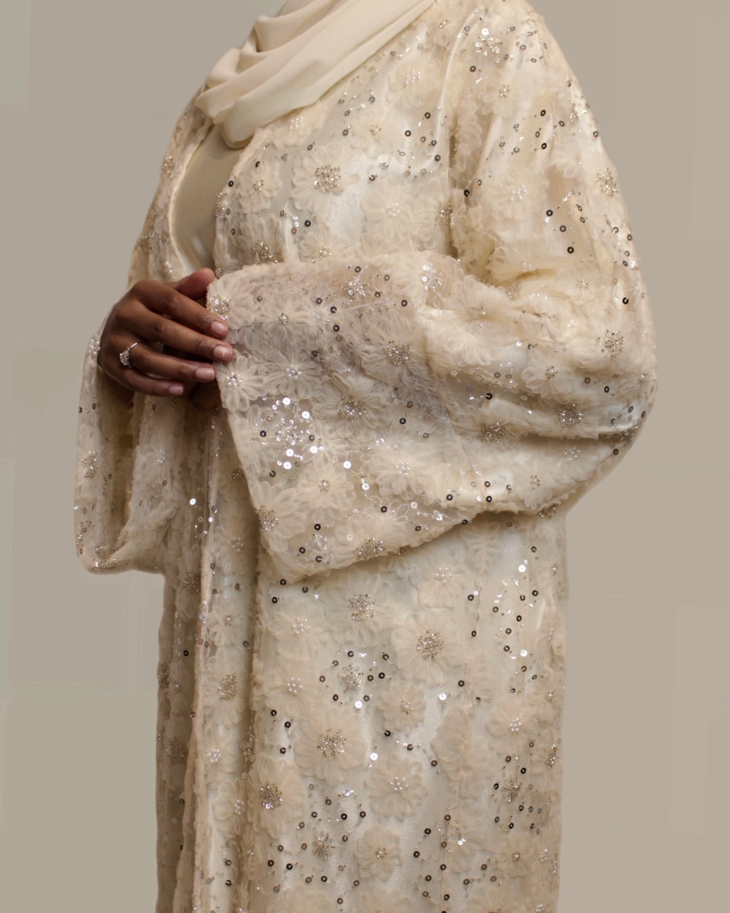 CREAM JAMEELAH ABAYA