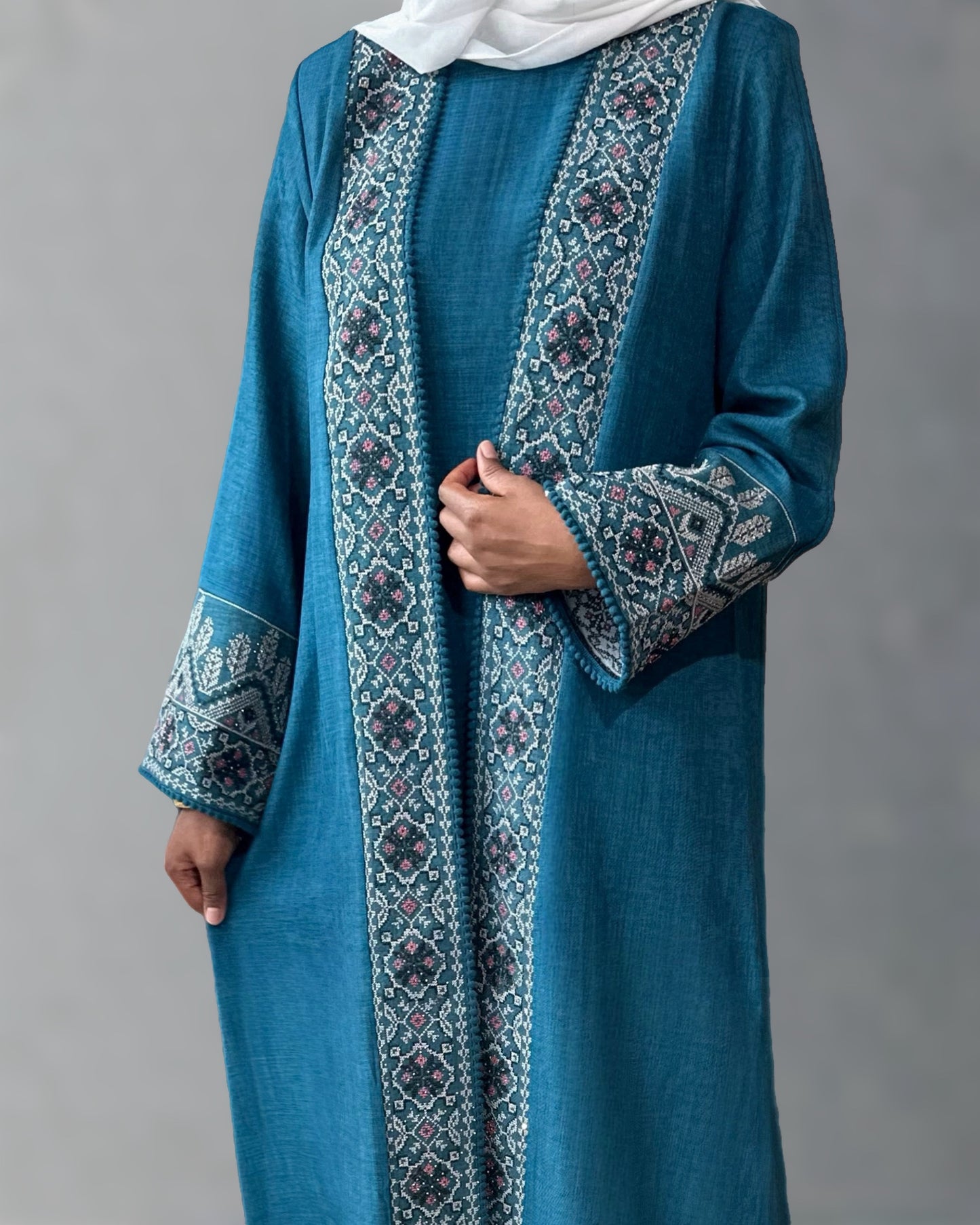 TEAL INTISAAR ABAYA