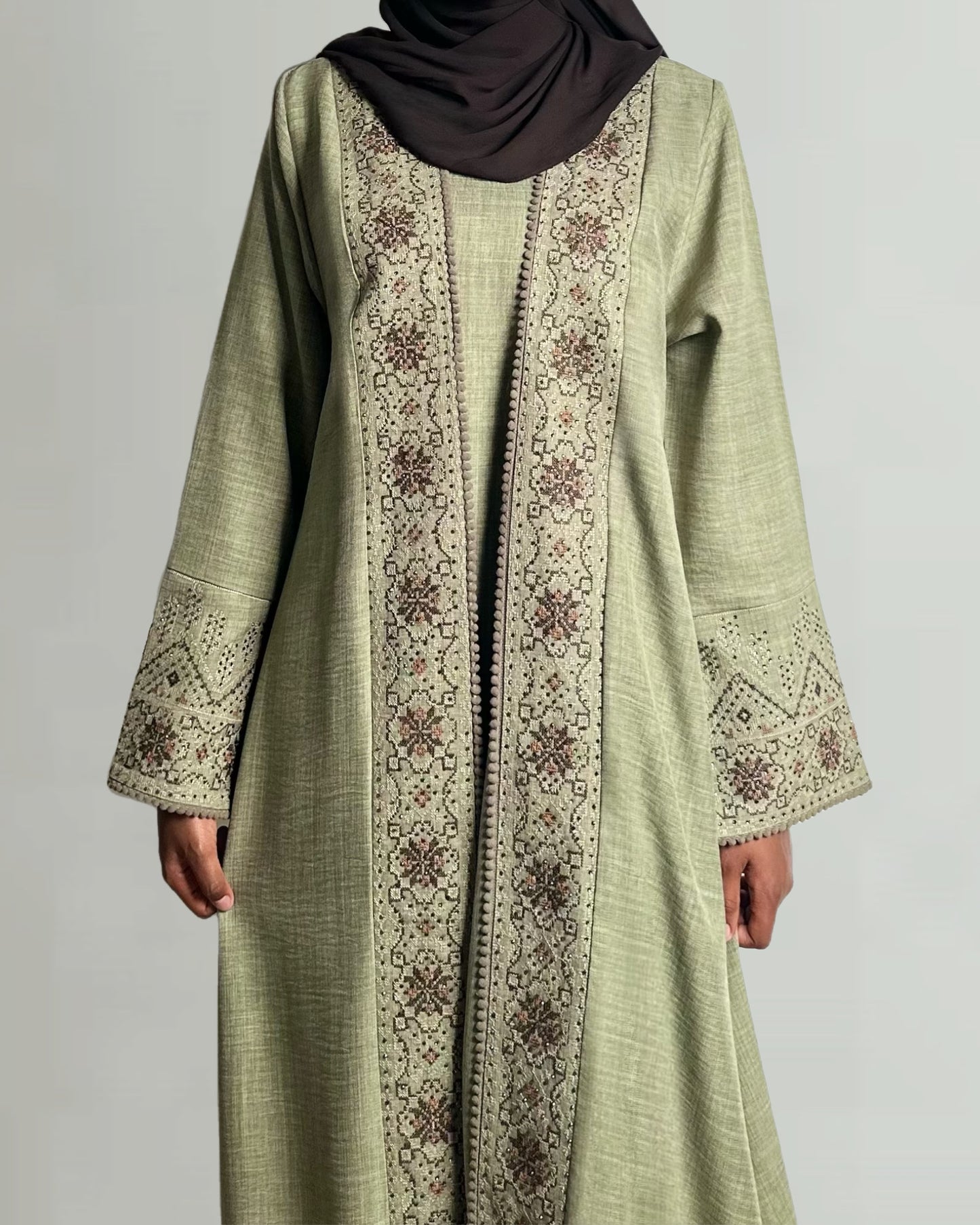 PISTACHIO INTISAAR ABAYA